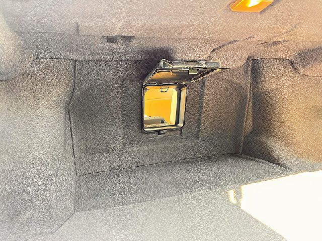 TOYOTA CELSIOR 2003 Image 31