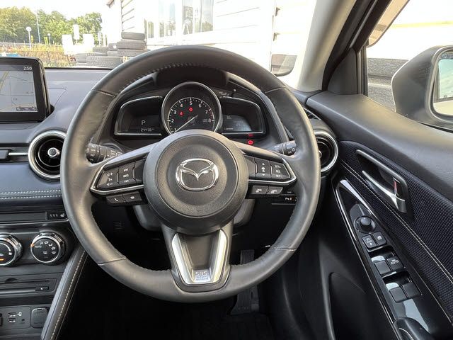 MAZDA 2 2020 Image 31