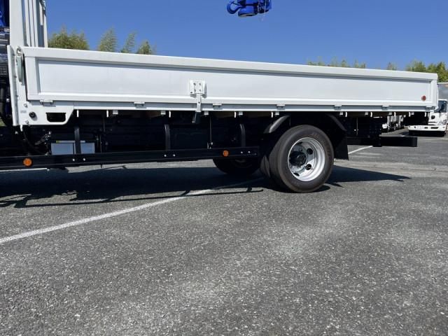 MITSUBISHI CANTER 2025 Image 31