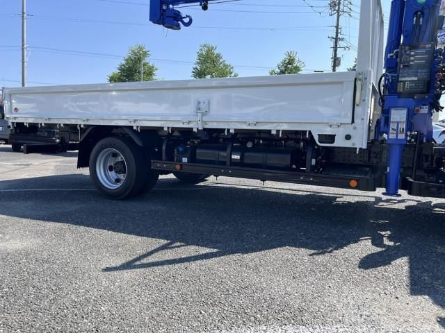 MITSUBISHI CANTER 2025 Image 31