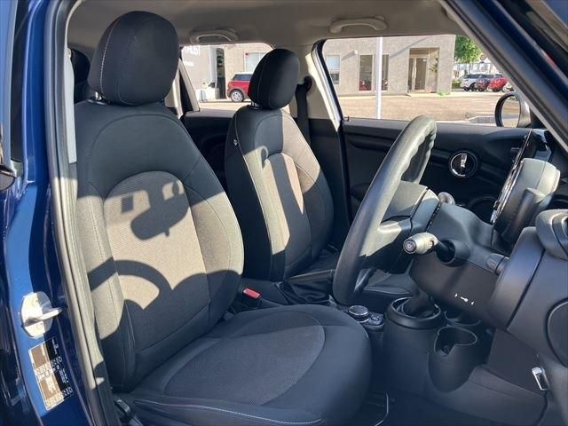 BMW MINI ONE 5DOOR 2015 Image 31