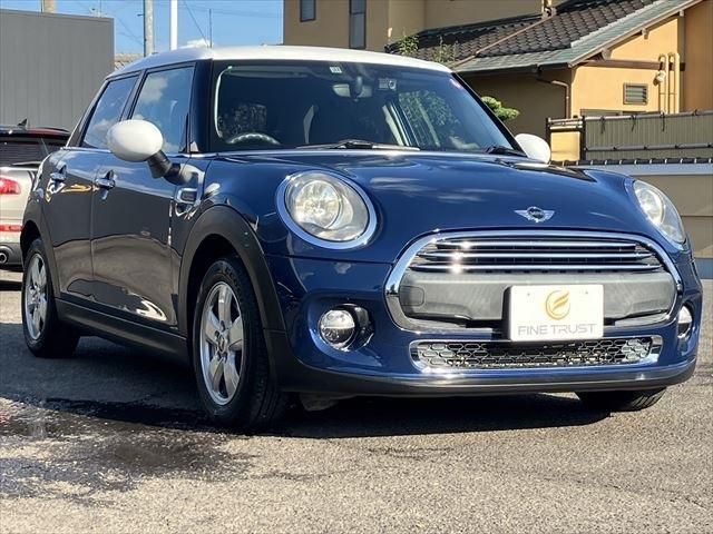 BMW MINI ONE 5DOOR 2015 Image 31