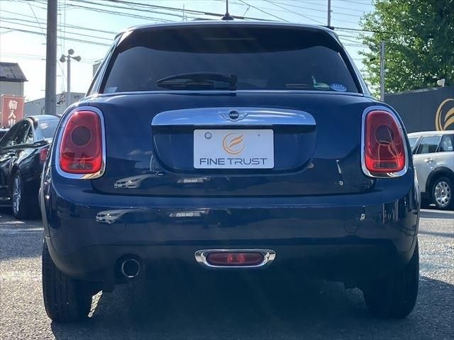 BMW MINI ONE 5DOOR 2015 Image 31