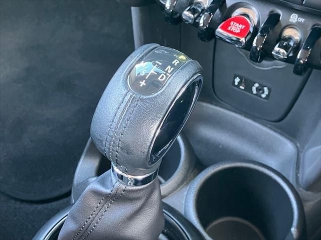 BMW MINI ONE 5DOOR 2015 Image 31