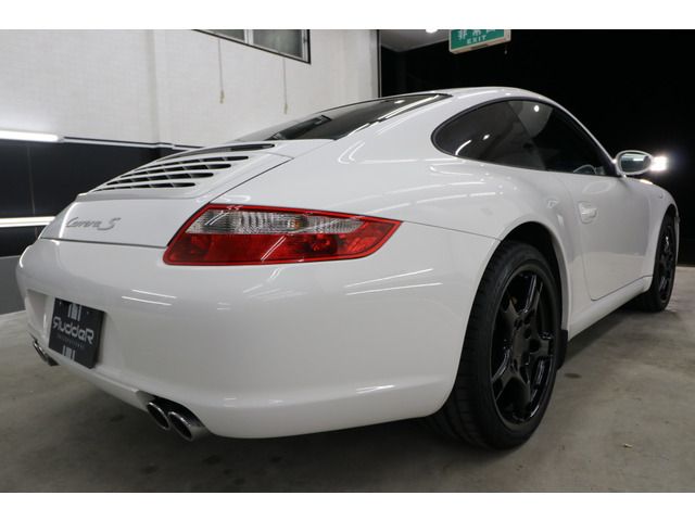 PORSCHE 911 2005 Image 31