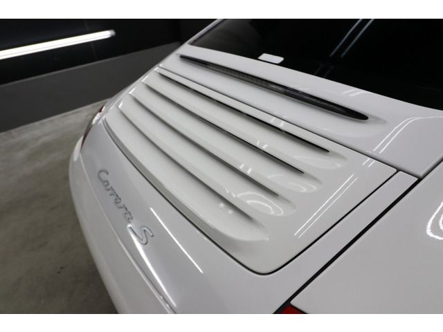 PORSCHE 911 2005 Image 31