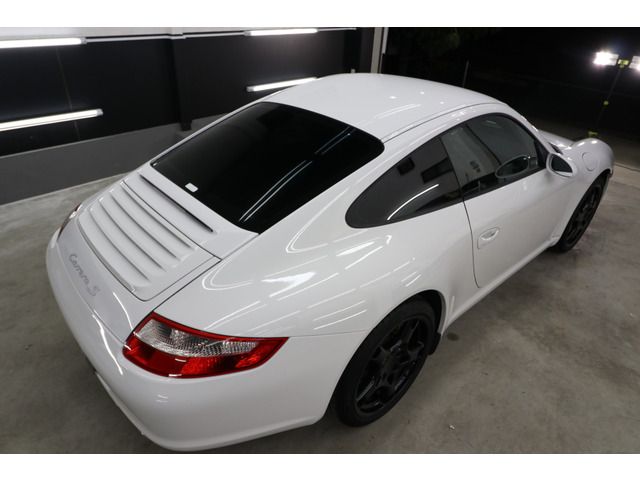 PORSCHE 911 2005 Image 31