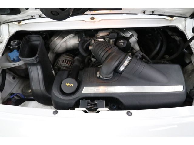 PORSCHE 911 2005 Image 31