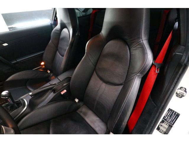 PORSCHE 911 2005 Image 31