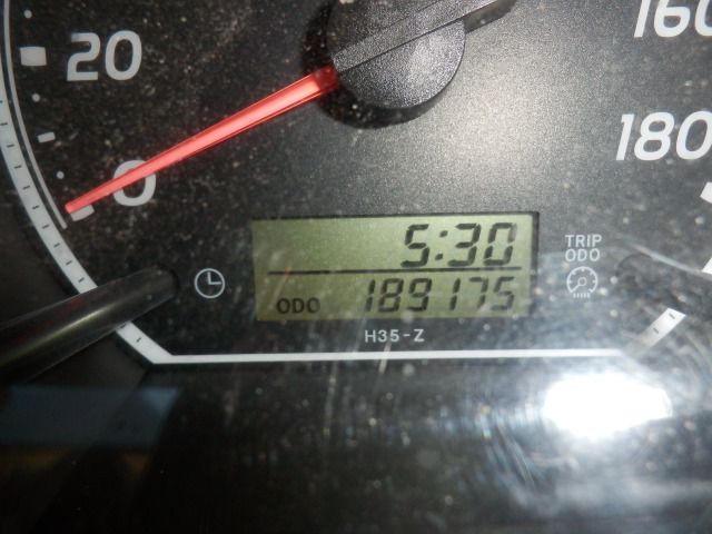 TOYOTA HIACE VAN 4WD 2013 Image 31