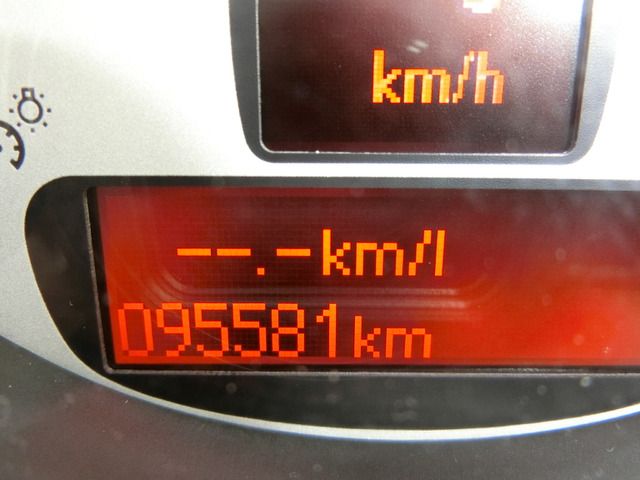 BMW MINI COOPER CROS 2014 Image 31