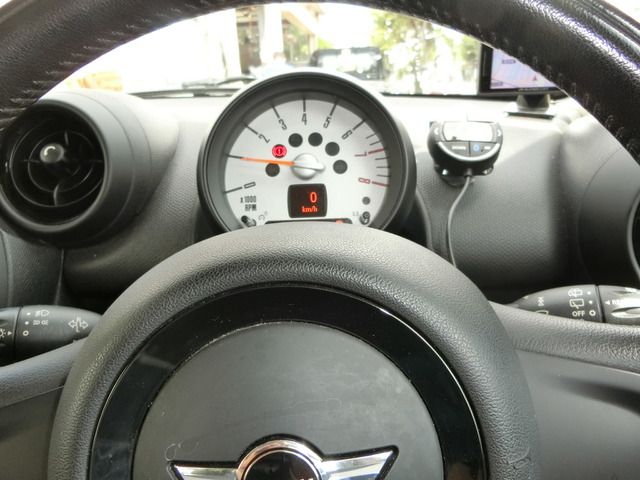 BMW MINI COOPER CROS 2014 Image 31