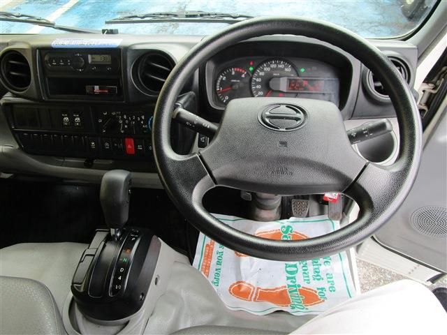 HINO DUTRO 2018 Image 31