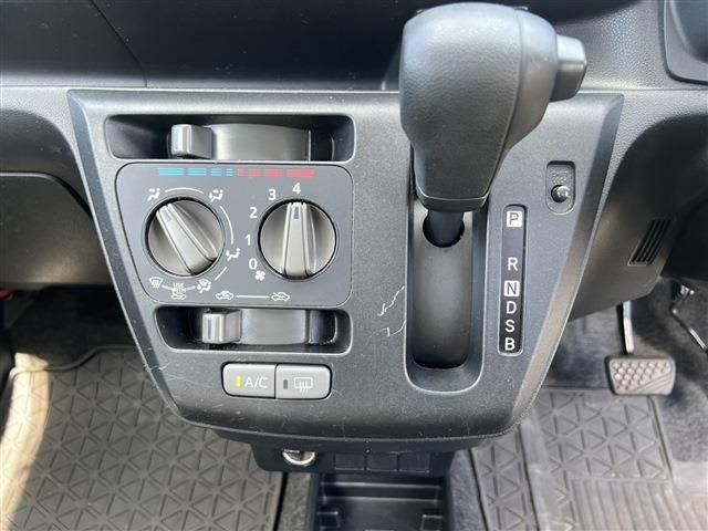 DAIHATSU MIRA E:S 4WD 2020 Image 31