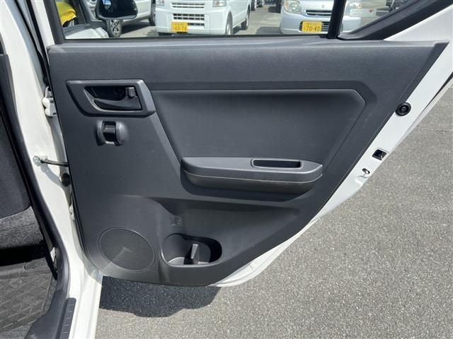 DAIHATSU MIRA E:S 4WD 2020 Image 31