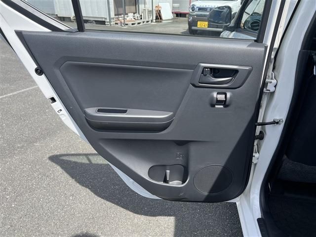 DAIHATSU MIRA E:S 4WD 2020 Image 31