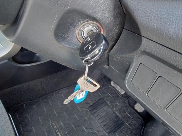 TOYOTA COROLLA FIELDER 2011 Image 31