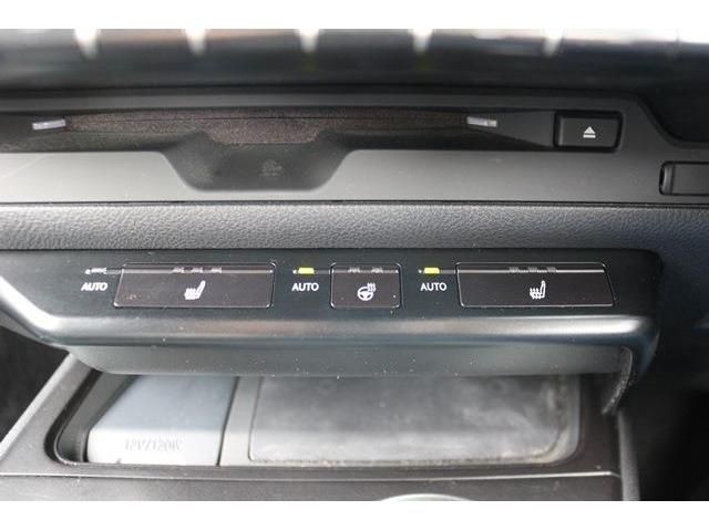 TOYOTA LEXUS UX250H 2020 Image 31