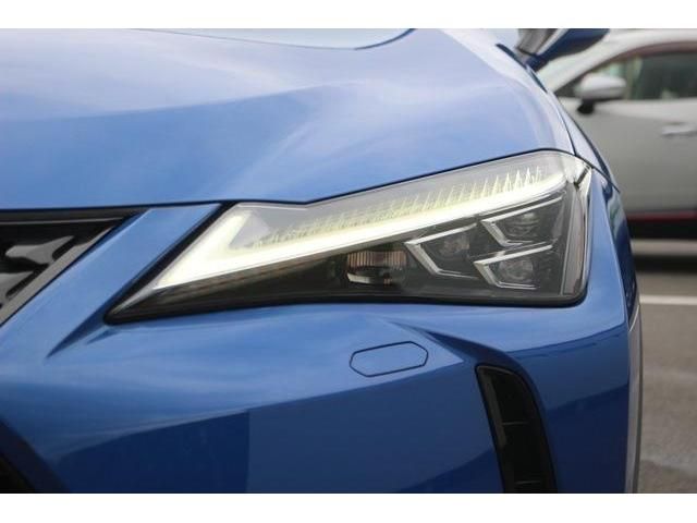 TOYOTA LEXUS UX250H 2020 Image 31