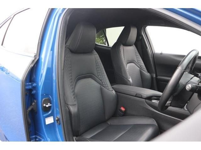 TOYOTA LEXUS UX250H 2020 Image 31