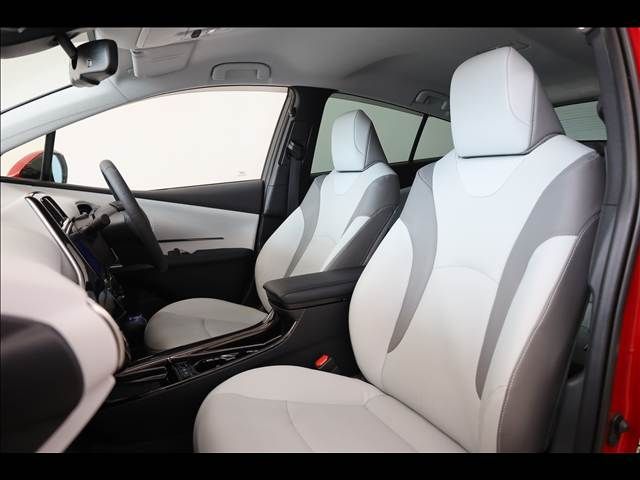 TOYOTA PRIUS PHV 2020 Image 31