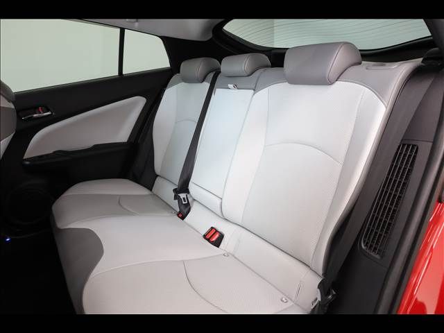 TOYOTA PRIUS PHV 2020 Image 31