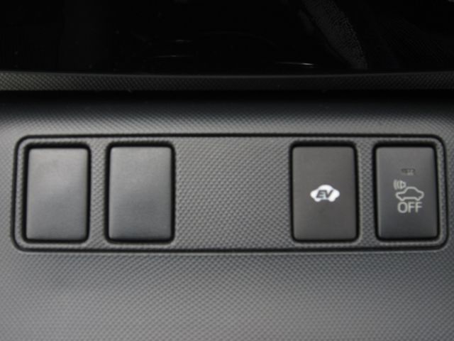 TOYOTA ESTIMA HYBRID 4WD 2017 Image 31