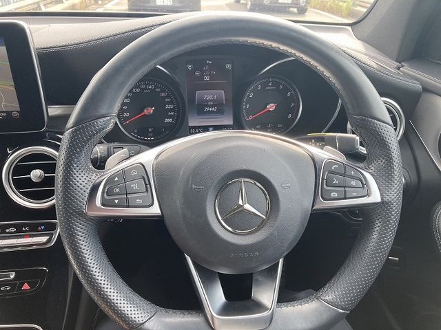 MERCEDES BENZ GLC CL 2016 Image 31
