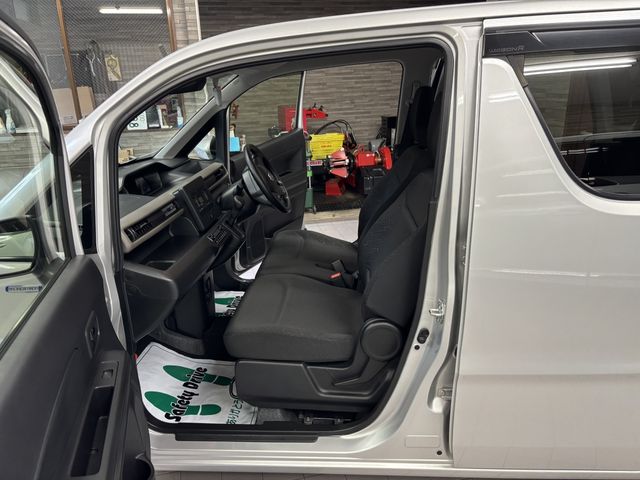 SUZUKI WAGON R 2020 Image 31