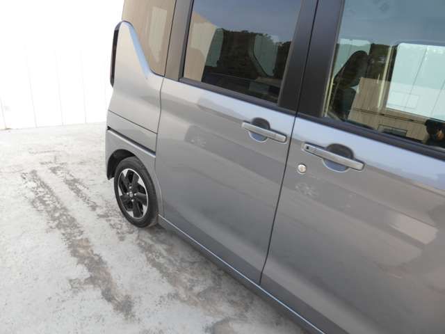 NISSAN ROOX 2023 Image 31