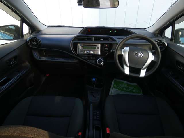 TOYOTA AQUA 2016 Image 31