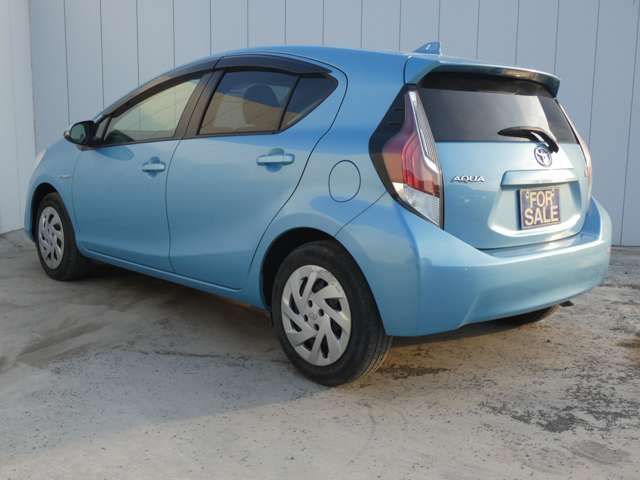 TOYOTA AQUA 2016 Image 31