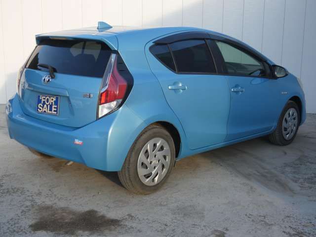 TOYOTA AQUA 2016 Image 31