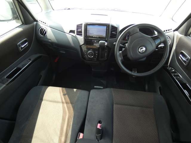 NISSAN ROOX 2012 Image 31