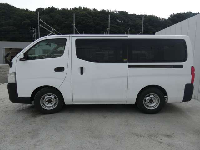 NISSAN NV350 CARAVAN 2012 Image 31