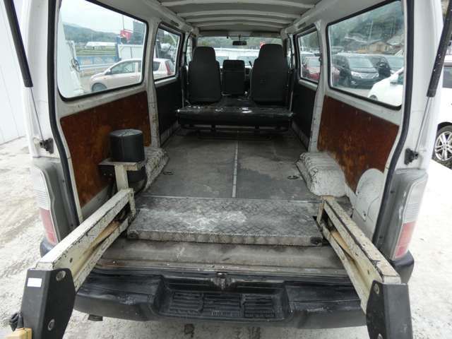 NISSAN CARAVAN VAN 2WD 2002 Image 31