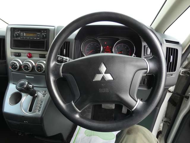 MITSUBISHI DELICA D:5 2WD 2008 Image 31