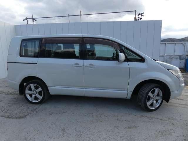 MITSUBISHI DELICA D:5 2WD 2008 Image 31