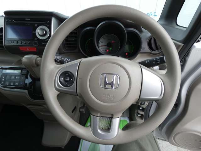 HONDA N BOX 2012 Image 31