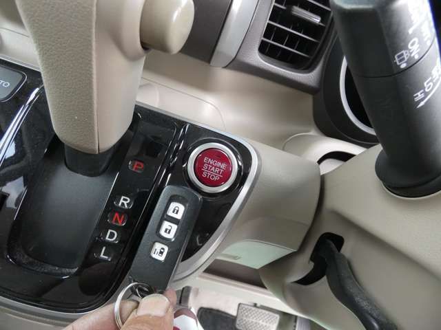 HONDA N BOX 2012 Image 31