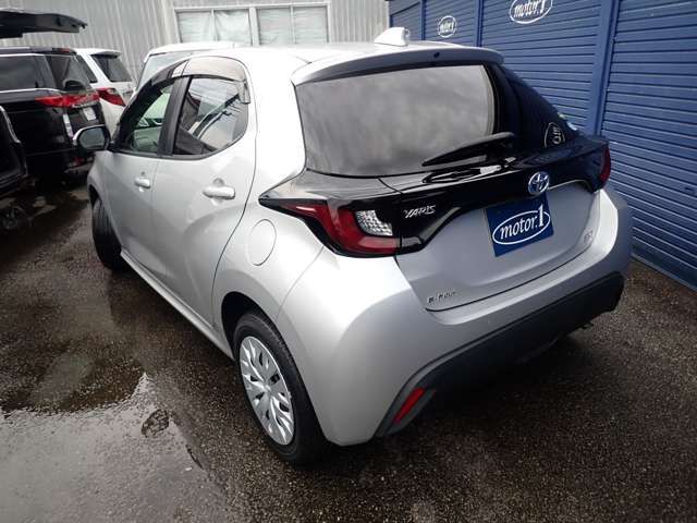 TOYOTA YARIS HYBRID 2020 Image 31