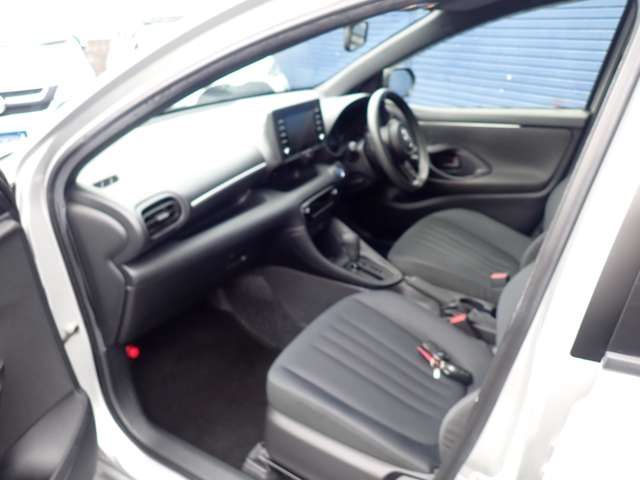 TOYOTA YARIS HYBRID 2020 Image 31