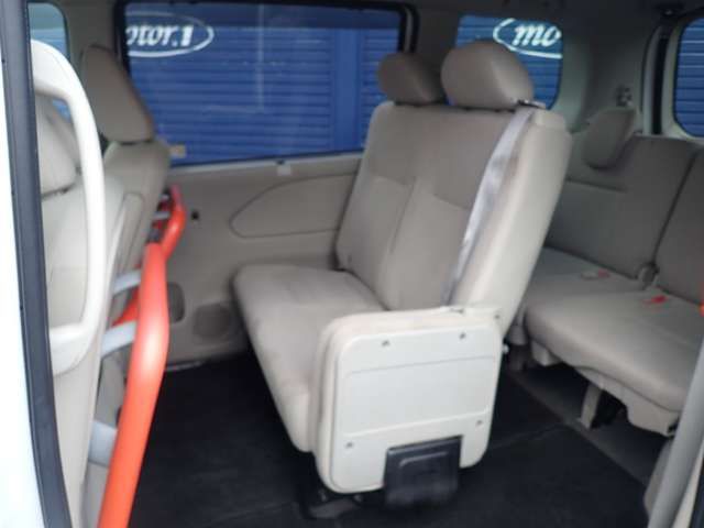 NISSAN SERENA  WG 4WD 2017 Image 31