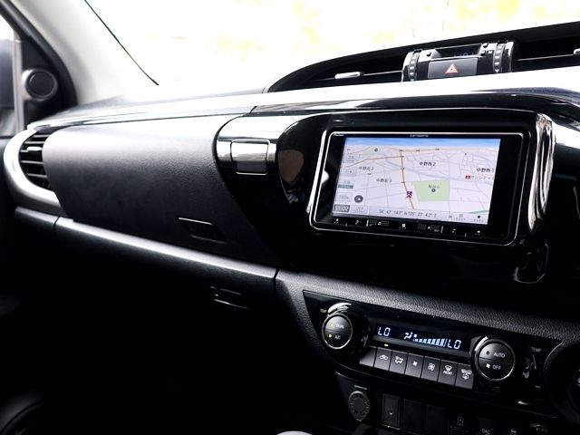 TOYOTA HILUX 4WD 2021 Image 31