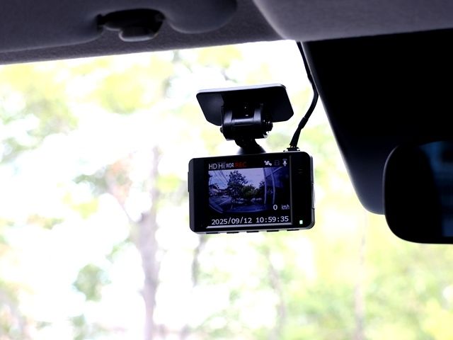 TOYOTA HILUX 4WD 2021 Image 31