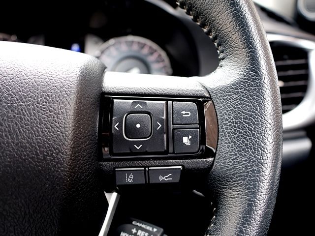 TOYOTA HILUX 4WD 2021 Image 31