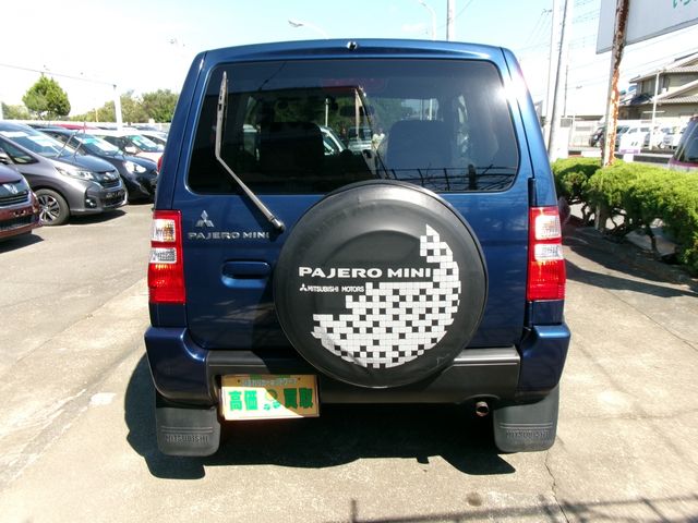 MITSUBISHI PAJERO MINI 4WD 2011 Image 31