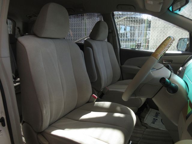 TOYOTA ESTIMA 2006 Image 31