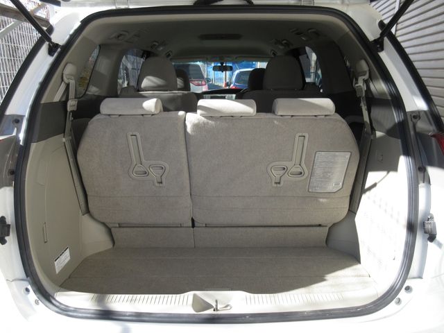 TOYOTA ESTIMA 2006 Image 31