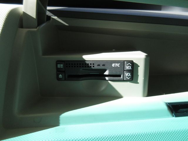 TOYOTA ESTIMA 2006 Image 31